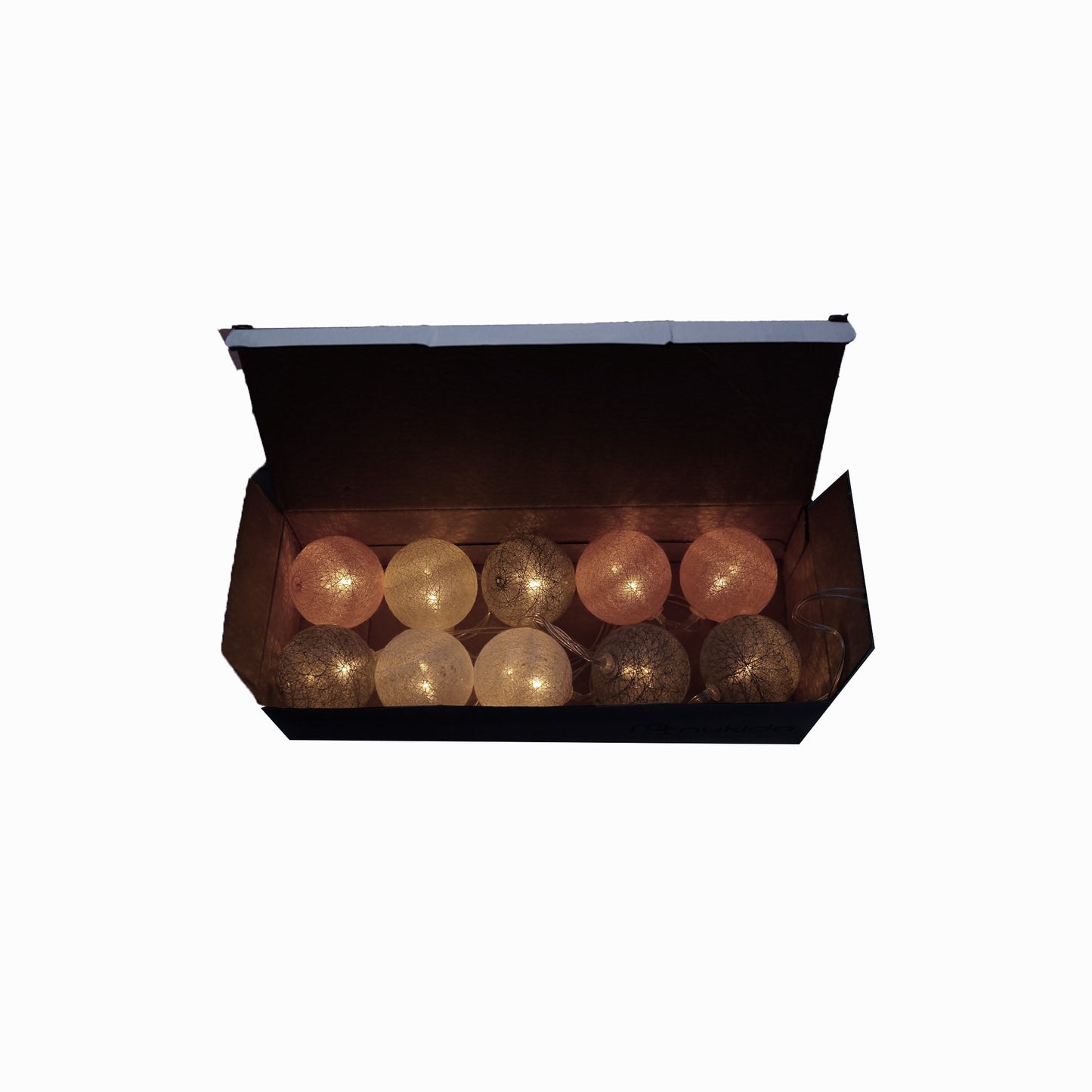 Bunte Lichter am Zelt