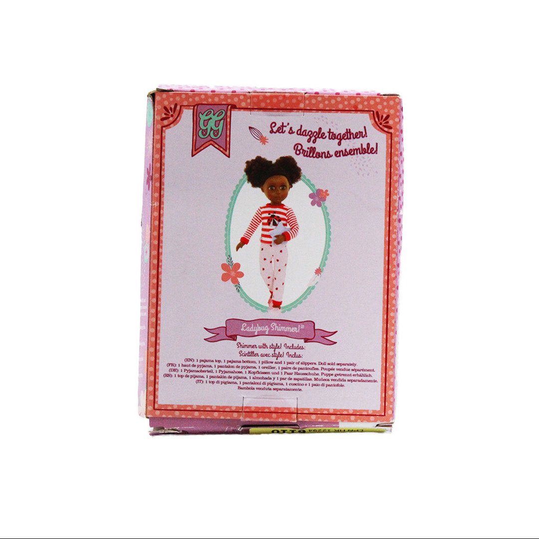 Niedliche Puppenbekleidung