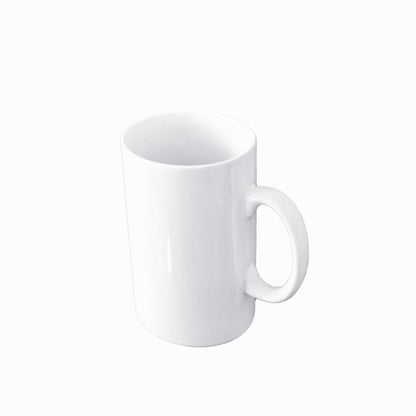 Große weiße Smilatte Keramiktasse in schlichter Optik, Seitenansicht
