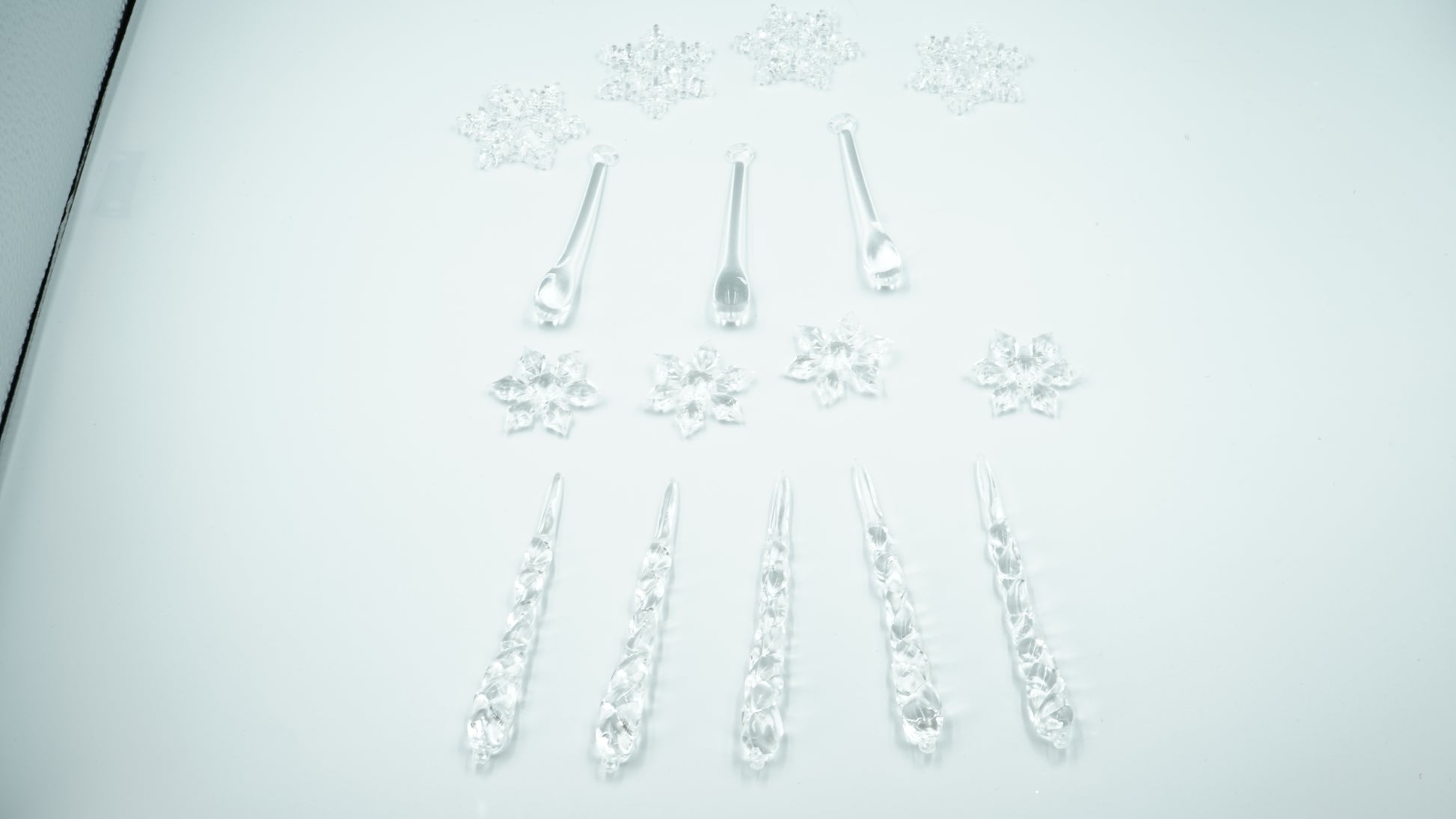 kristallklare Acrylzapfen Winterdeko